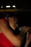 caro_singer