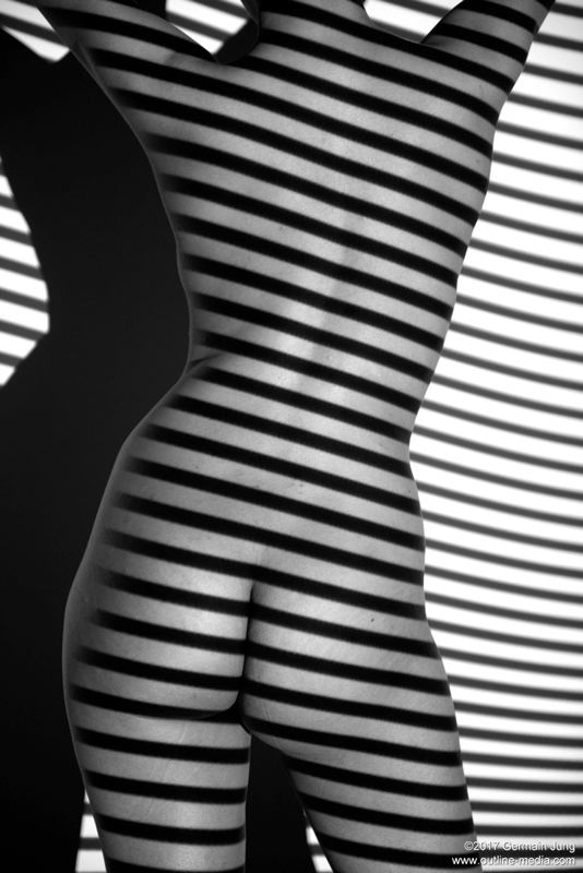 black___white_170330_107.jpg