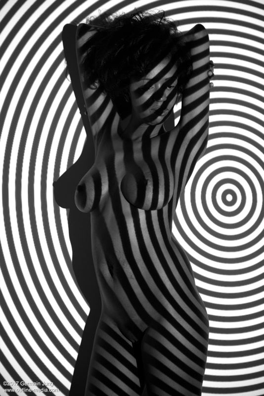 black___white_170330_129.jpg