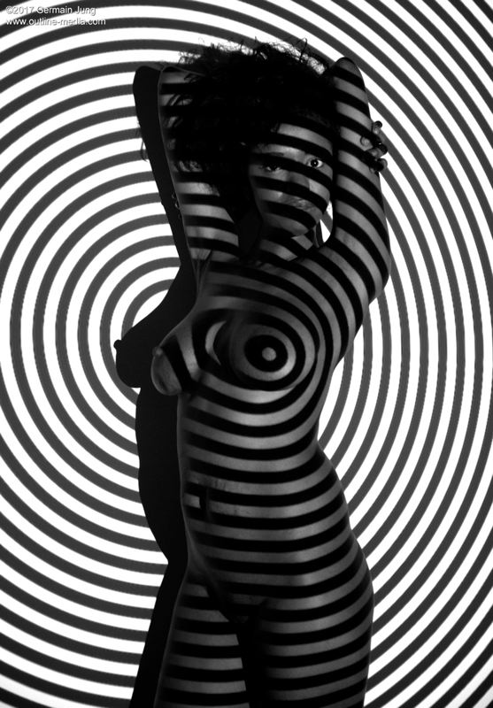black___white_170330_131.jpg