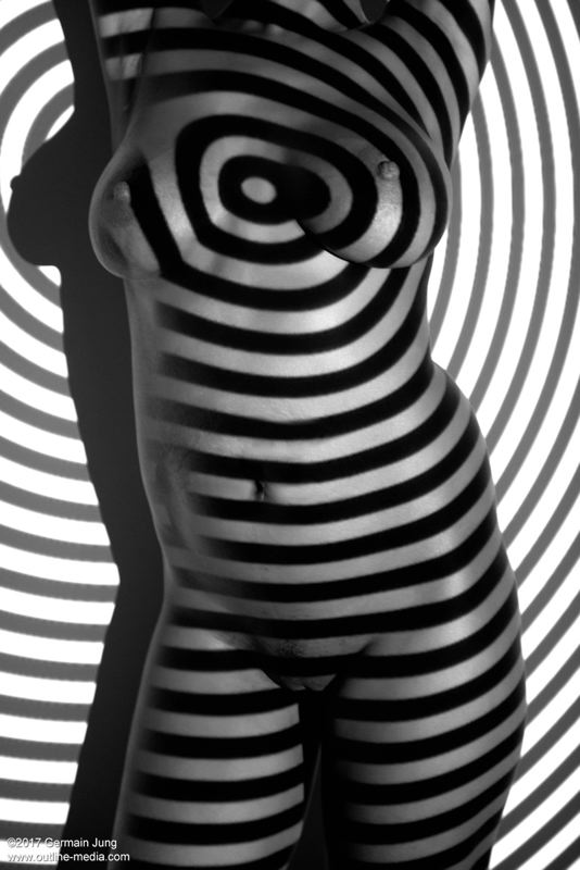 black___white_170330_133.jpg