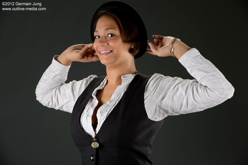 candice_120929_0694.jpg