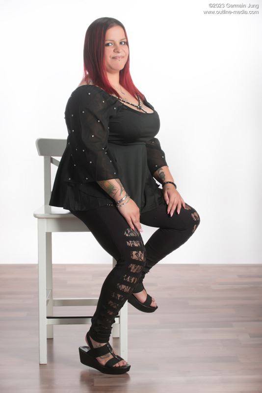diane_o_231207_084.jpg