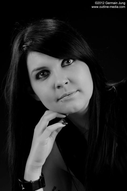 san_brit_121122_3016.jpg