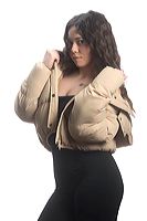 sara_c_230204_063